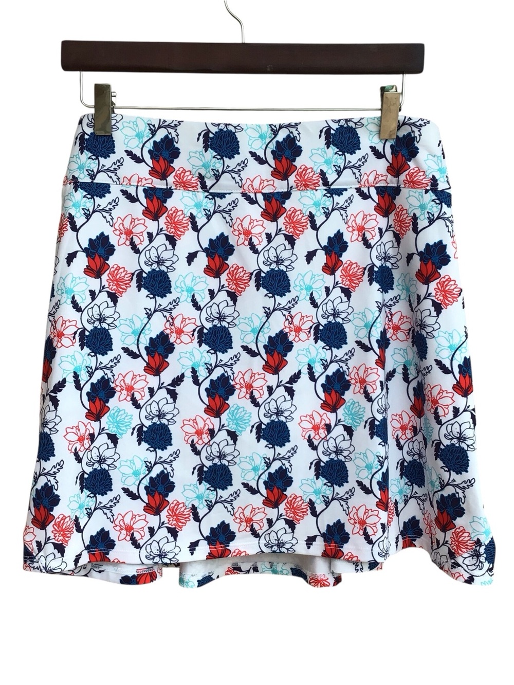 Coral Bay Golf Floral Medium Length Skort NWT